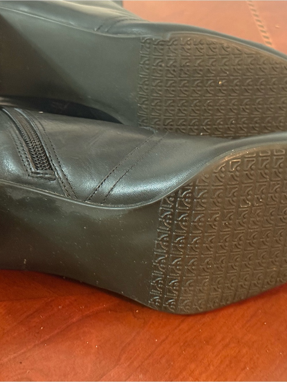 Bass Black Leather Ankle Booties with Side Zip - Picture 4 of 5